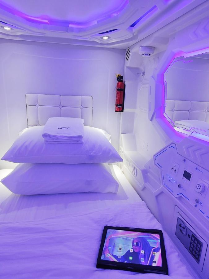 Met A Space Pod @Phrom Phong Bangkok Ngoại thất bức ảnh